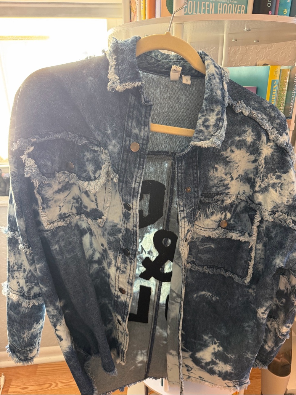 Elan Blue and White Tie-Dye Button Down Shirt Jacket